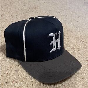 VINTAGE HUF 2 TONE NAVY/GREY GEORGETOWN PINSTRIPE DETAILS SNAPBACK HAT CAP